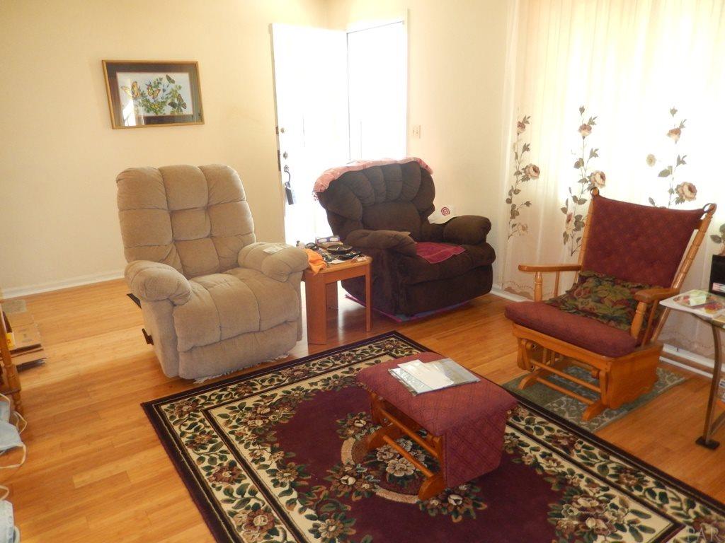 300 Ruberia Avenue Pensacola, FL 32507 - Photo 15 of 38 Gallery Image 15