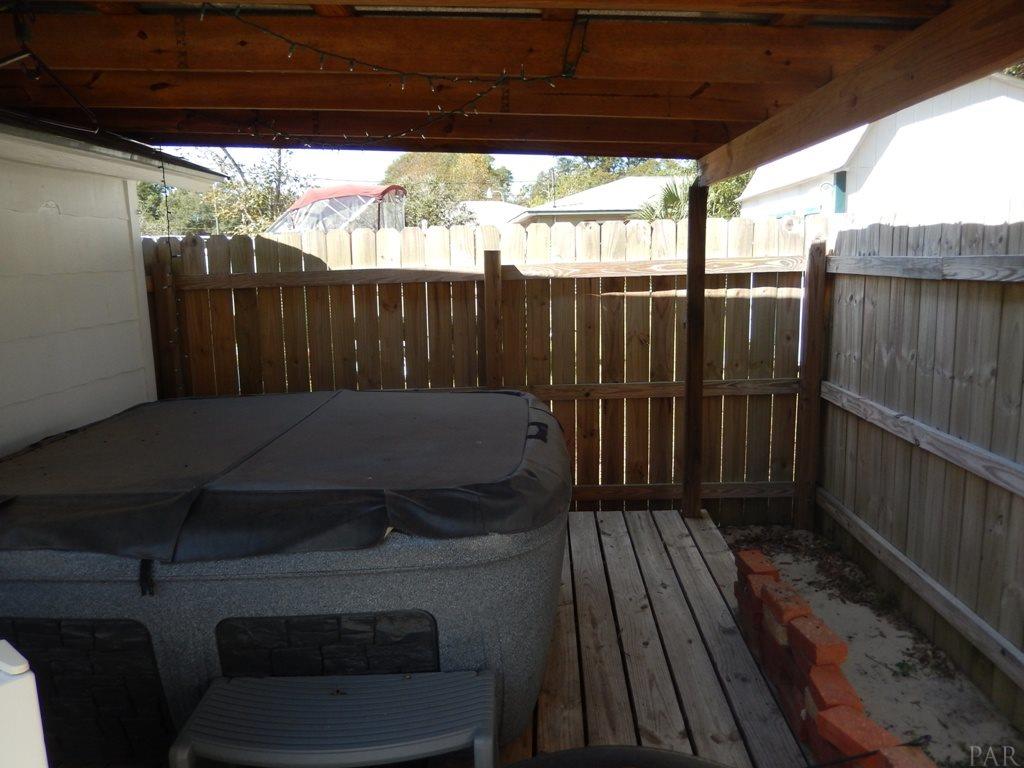 300 Ruberia Avenue Pensacola, FL 32507 - Photo 28 of 38 Gallery Image 28