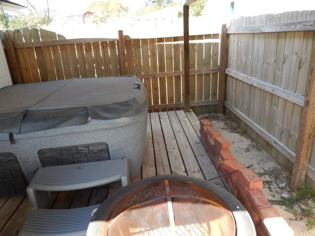300 Ruberia Avenue Pensacola, FL 32507 - Photo 29 of 38 Gallery Image 29