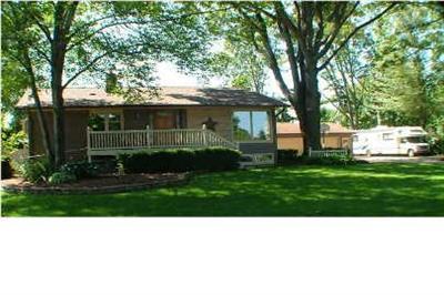 2258 Pinewood Street Jenison, MI 49428 - Photo 1 of 19 Primary Photo