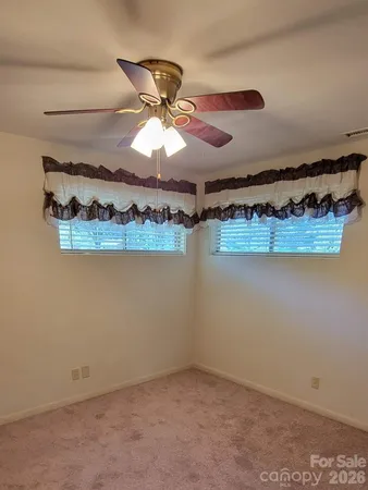 $280,000 | 475 13th Avenue Northeast, Hickory, NC 28601