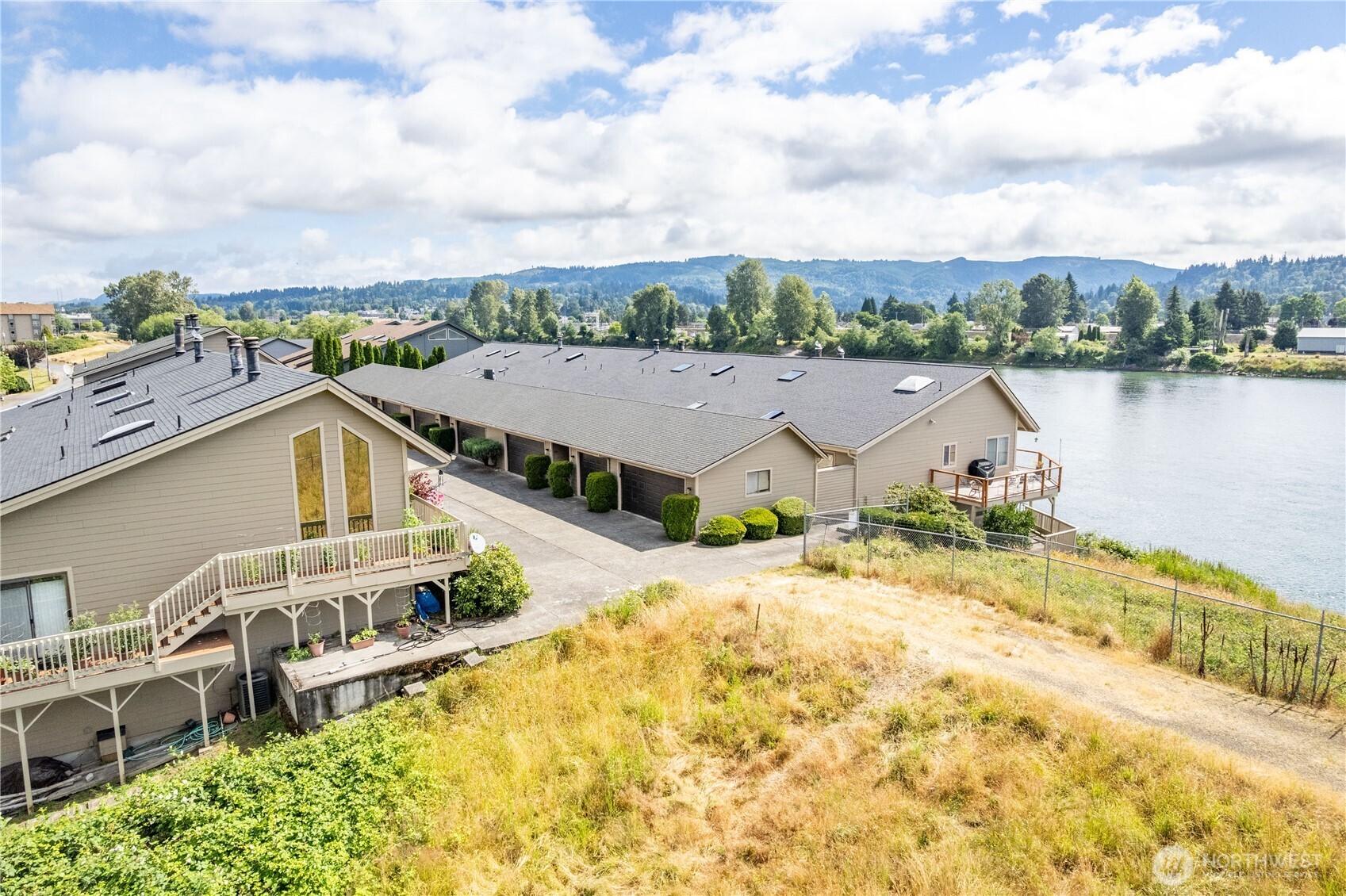 1310 River Road, Unit 2 Longview, WA 98632 - Photo 31 of 40