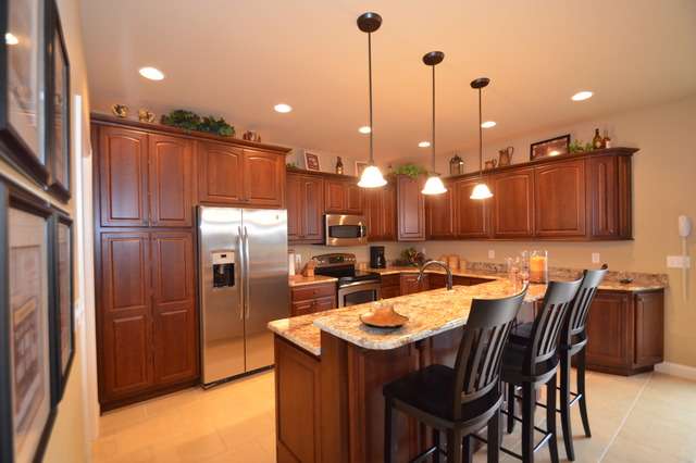 1721 Autumn Ridge Washington, IL 61571 - Photo 4 of 15 Gallery Image 4