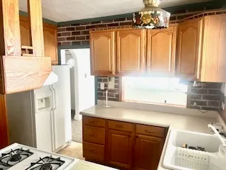 $119,900 | 104 Warren Street, Calumet City, IL 60409