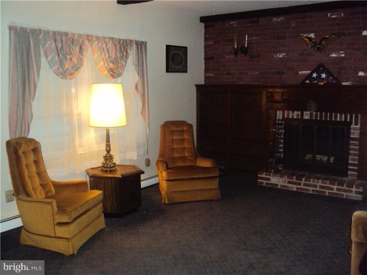9 Maureen Road Holland, PA 18966 - Photo 12 of 20 Family Room