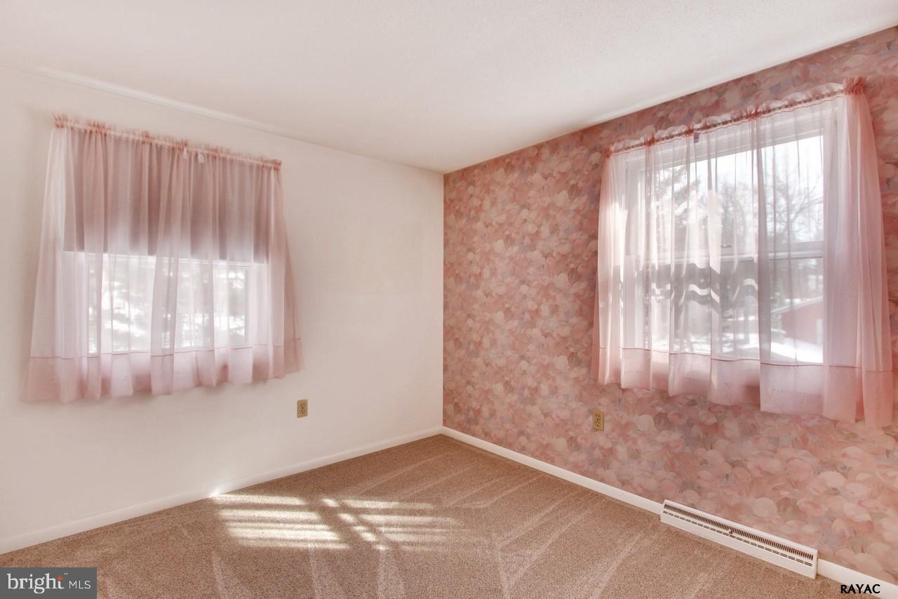 167 Kirch Road York, PA 17402 - Photo 17 of 28