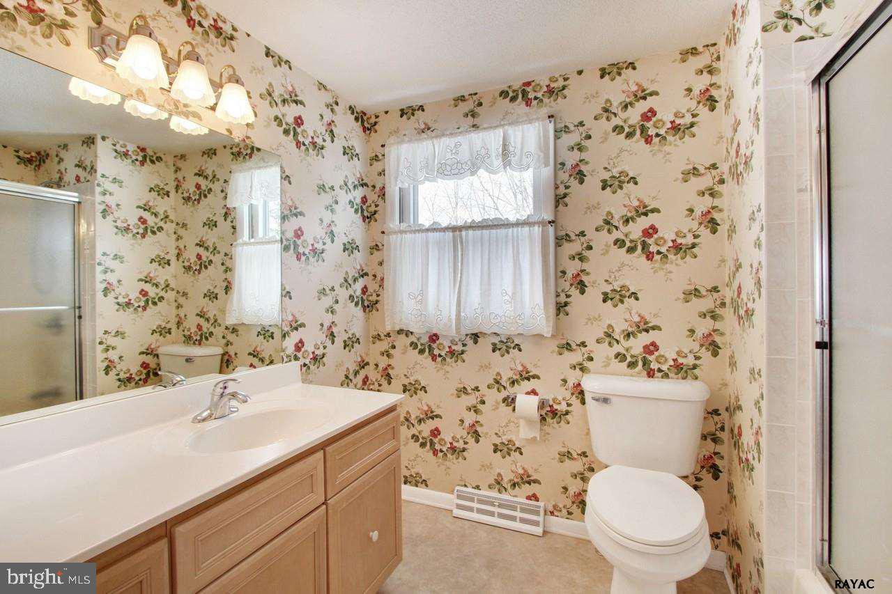 167 Kirch Road York, PA 17402 - Photo 18 of 28