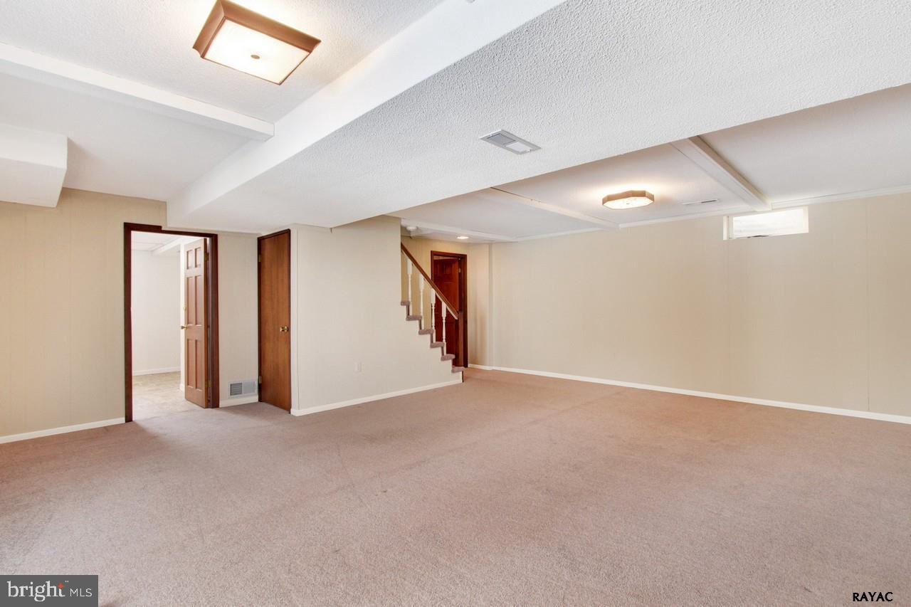 167 Kirch Road York, PA 17402 - Photo 20 of 28
