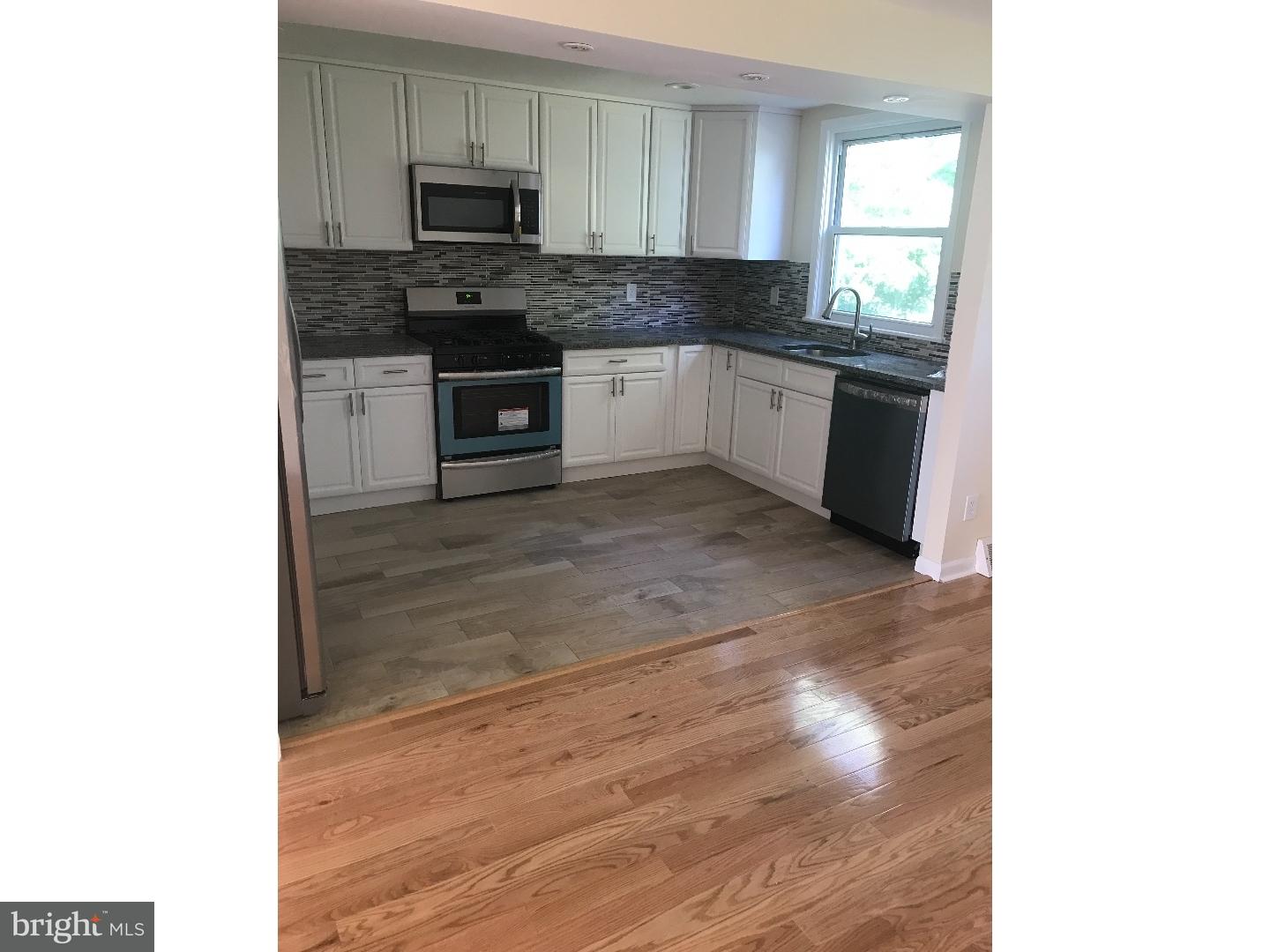 11747 Denman Road Philadelphia, PA 19154 - Photo 8 of 20 Gallery Image 8
