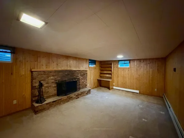 $329,900 | 2602 South Rivershore Drive, Moorhead, MN 56560