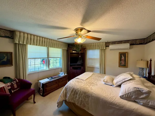 $329,900 | 2602 South Rivershore Drive, Moorhead, MN 56560