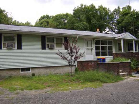 67 Windham Road Pelham, NH 03076 - Photo 1 of 1