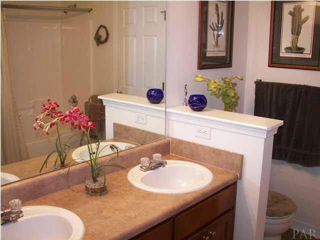 4753 Ribault Lane Milton, FL 32570 - Photo 11 of 17