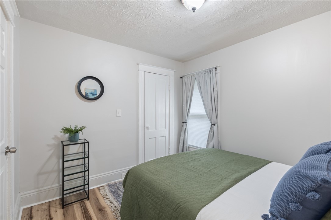 93 Asbury Street Rochester, NY 14620 - Photo 23 of 29