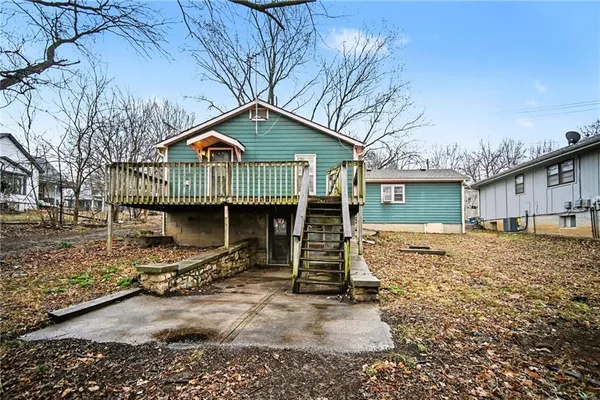 $165,000 | 300 Winner Avenue, Smithville, MO 64089
