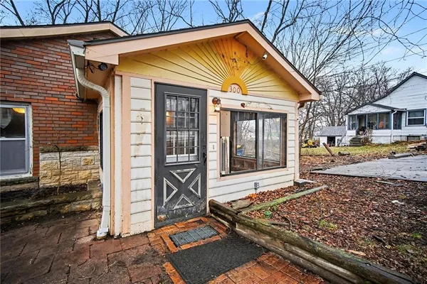 $165,000 | 300 Winner Avenue, Smithville, MO 64089