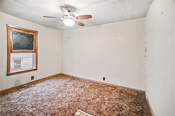 $165,000 | 300 Winner Avenue, Smithville, MO 64089