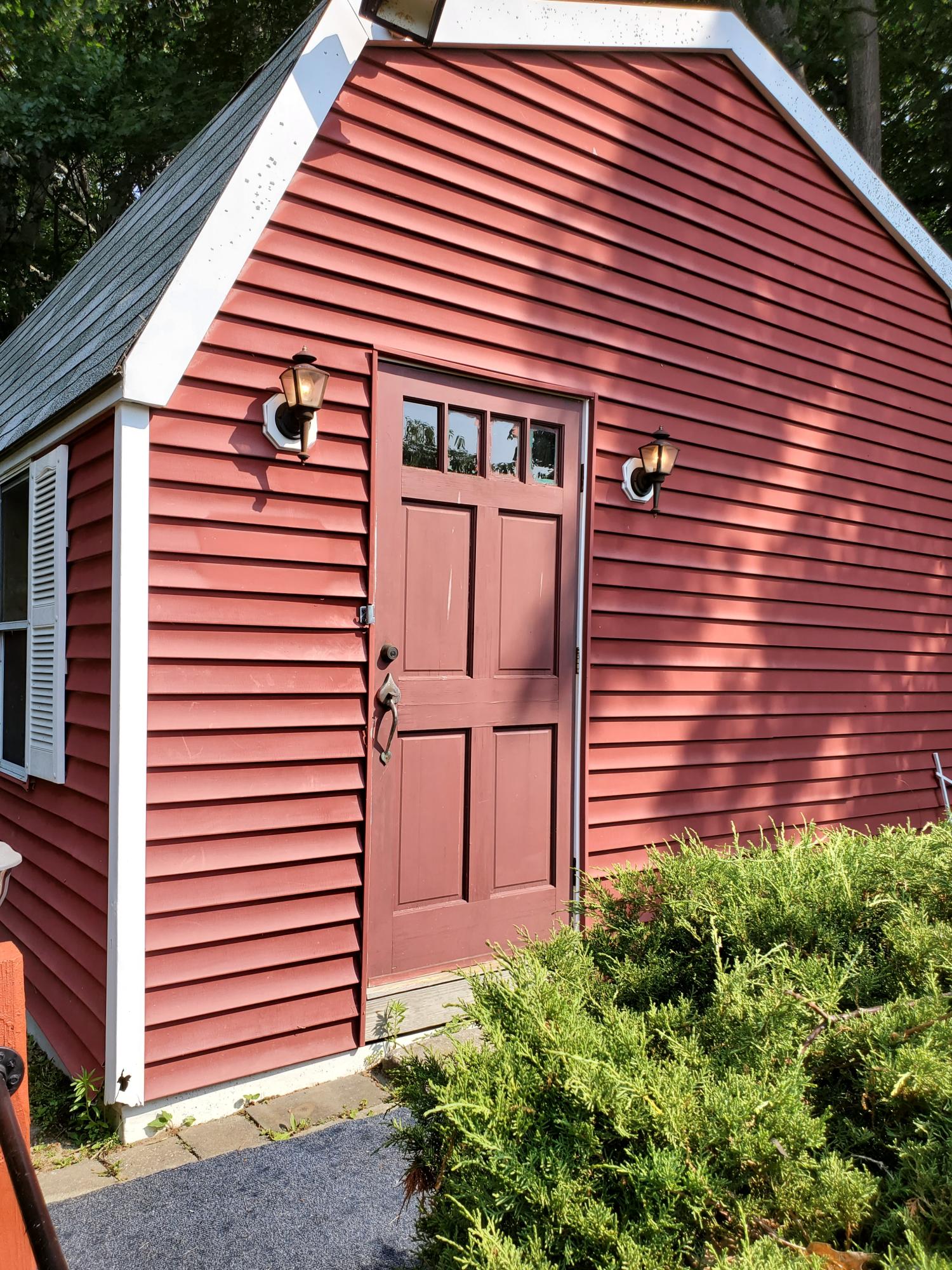 39 Mona Road Portland, ME 04103 - Photo 21 of 24 Workshop