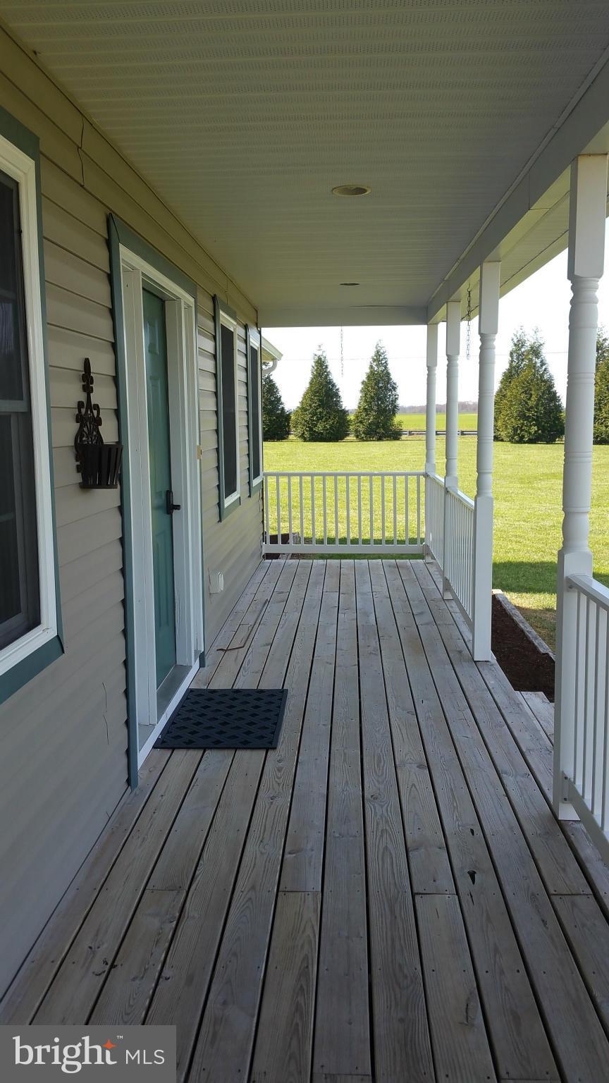 11581 Central Avenue Ridgely, MD 21660 - Photo 14 of 30 Front porch