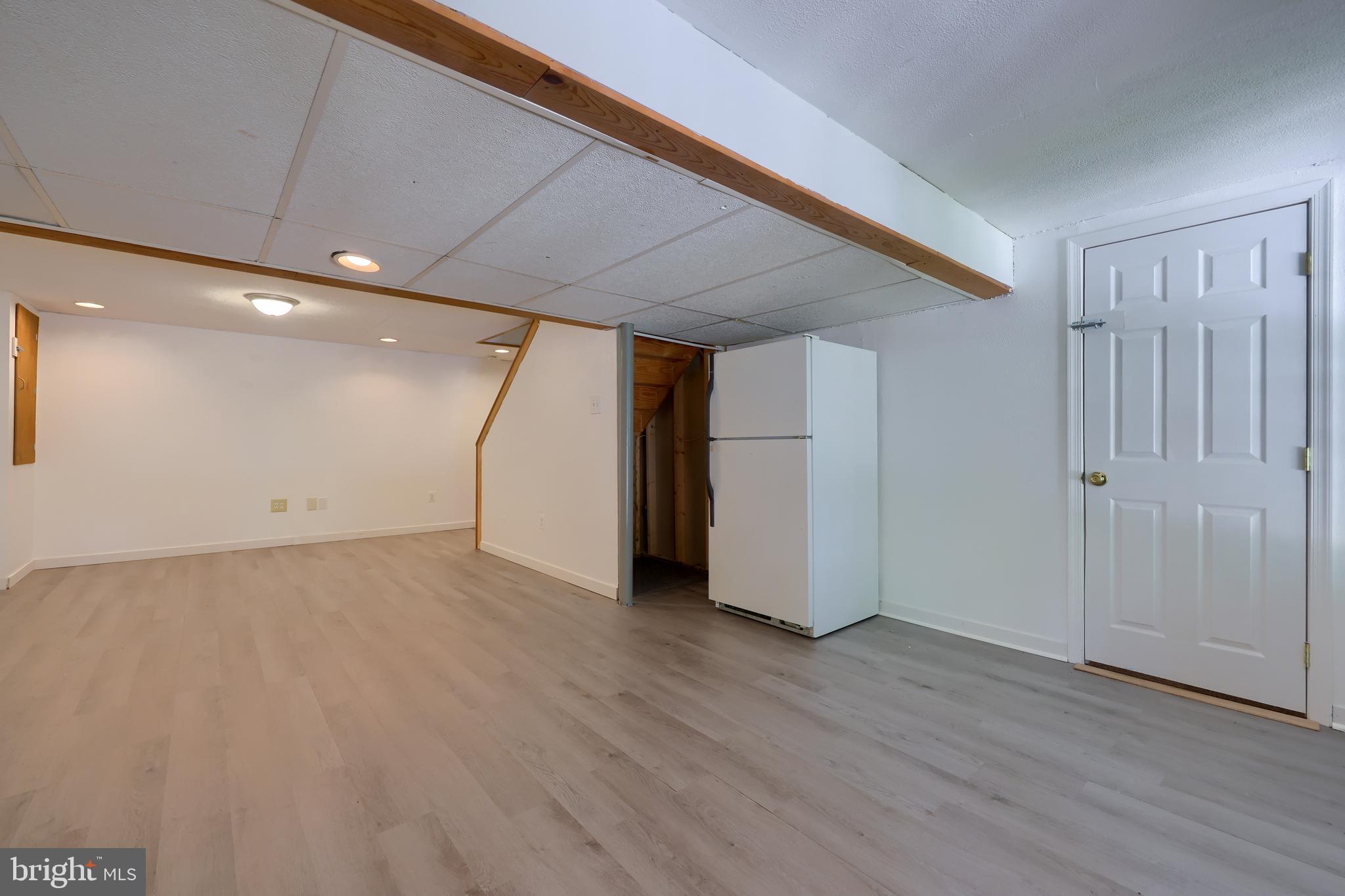 1826 Pin Oak Drive Spring Grove, PA 17362 - Photo 17 of 36 Gallery Image 17