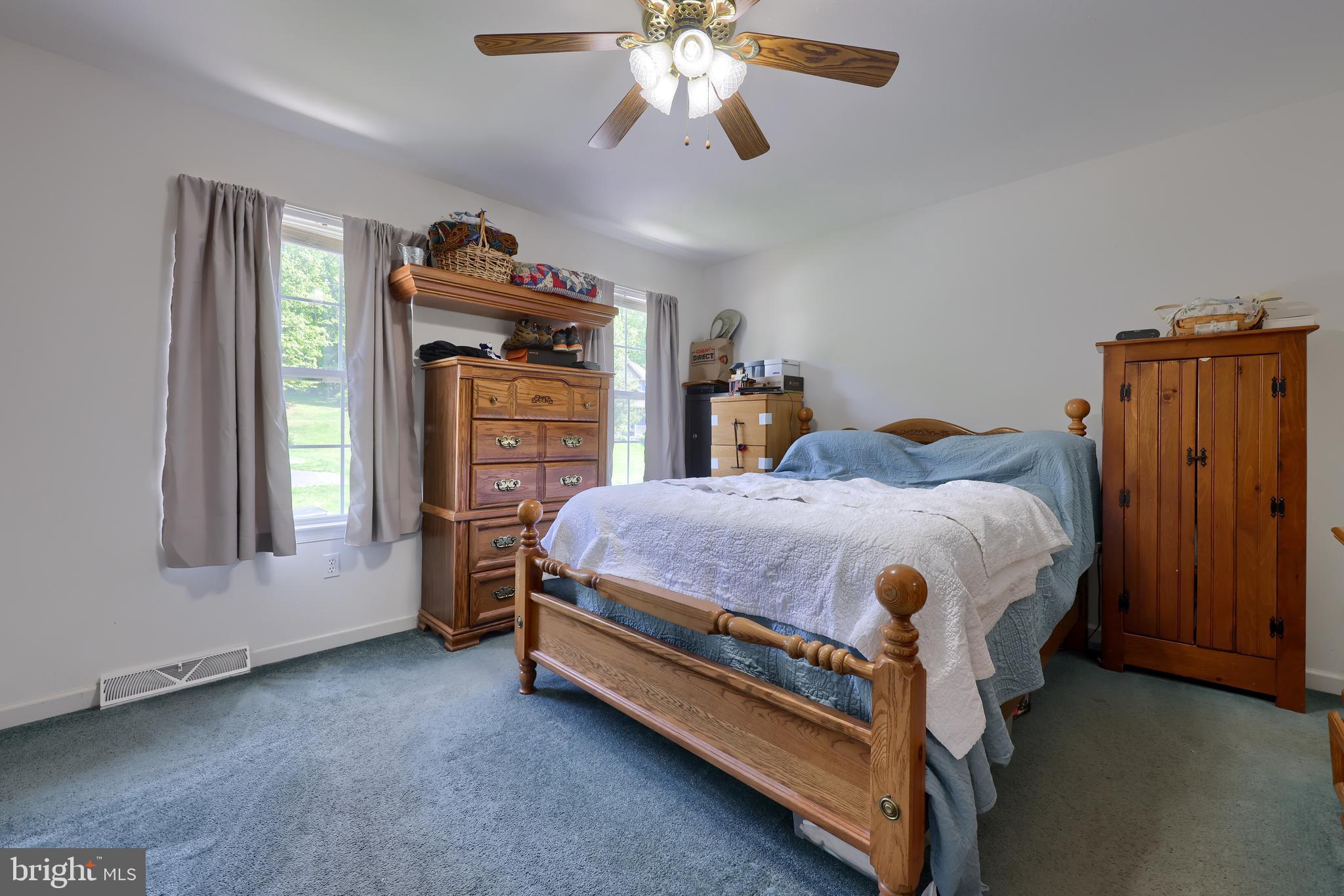 1826 Pin Oak Drive Spring Grove, PA 17362 - Photo 20 of 36 Gallery Image 20