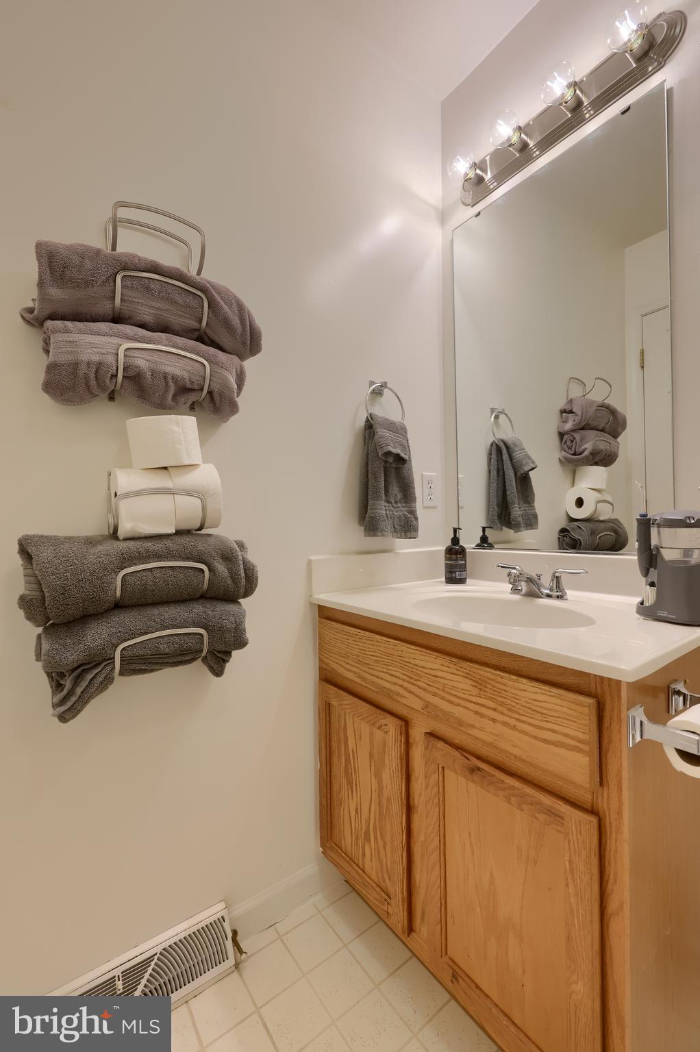 1826 Pin Oak Drive Spring Grove, PA 17362 - Photo 25 of 36 Gallery Image 25