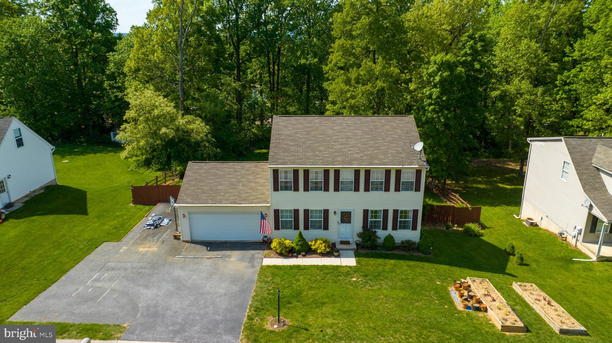 1826 Pin Oak Drive Spring Grove, PA 17362 - Photo 29 of 36 Gallery Image 29