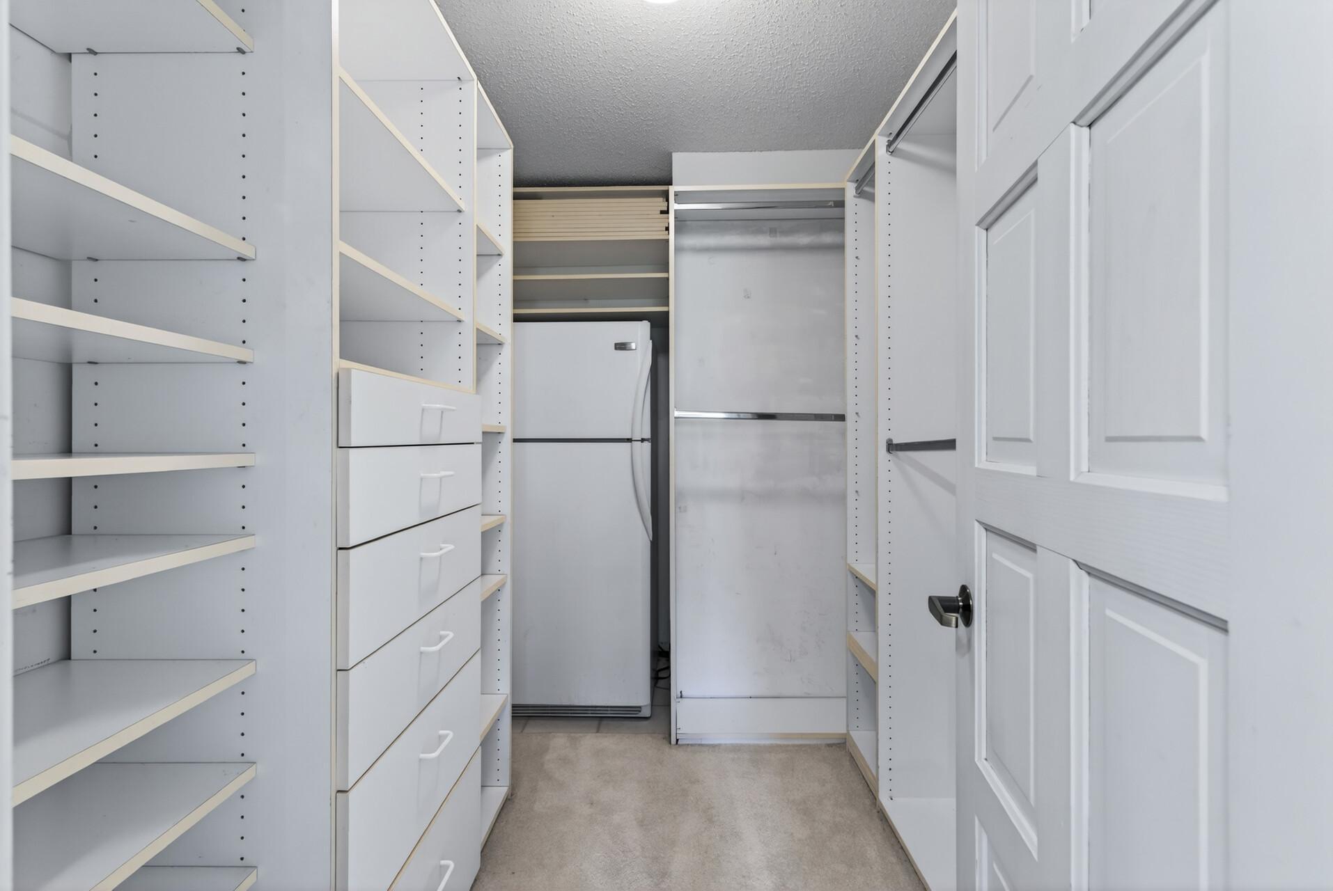 5601 Dewey Hill Road, Unit 119 Edina, MN 55439 - Photo 29 of 69 Gallery Image 29