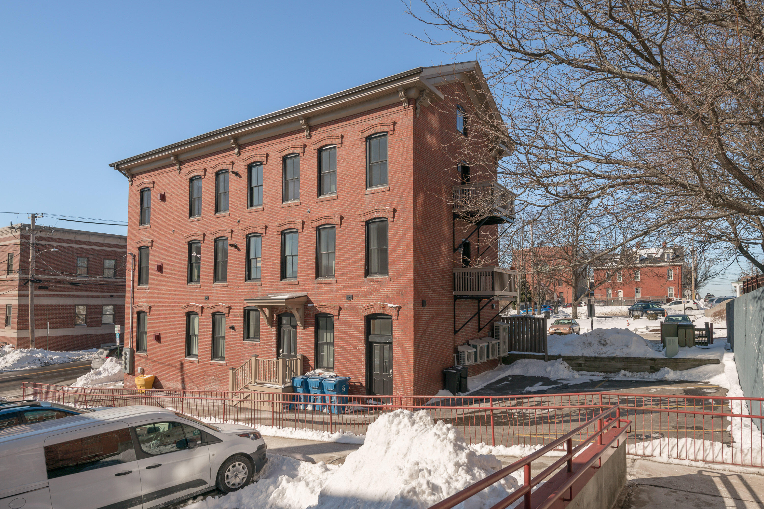 105 India Street, Unit 2 Portland, ME 04101 - Photo 27 of 32 06_105 India Street_Unit 2_PGM_Print
