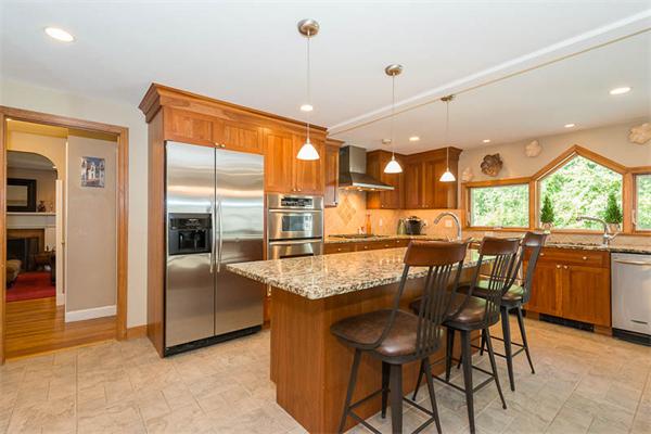 36 Browning Road Arlington, MA 02476 - Photo 10 of 28