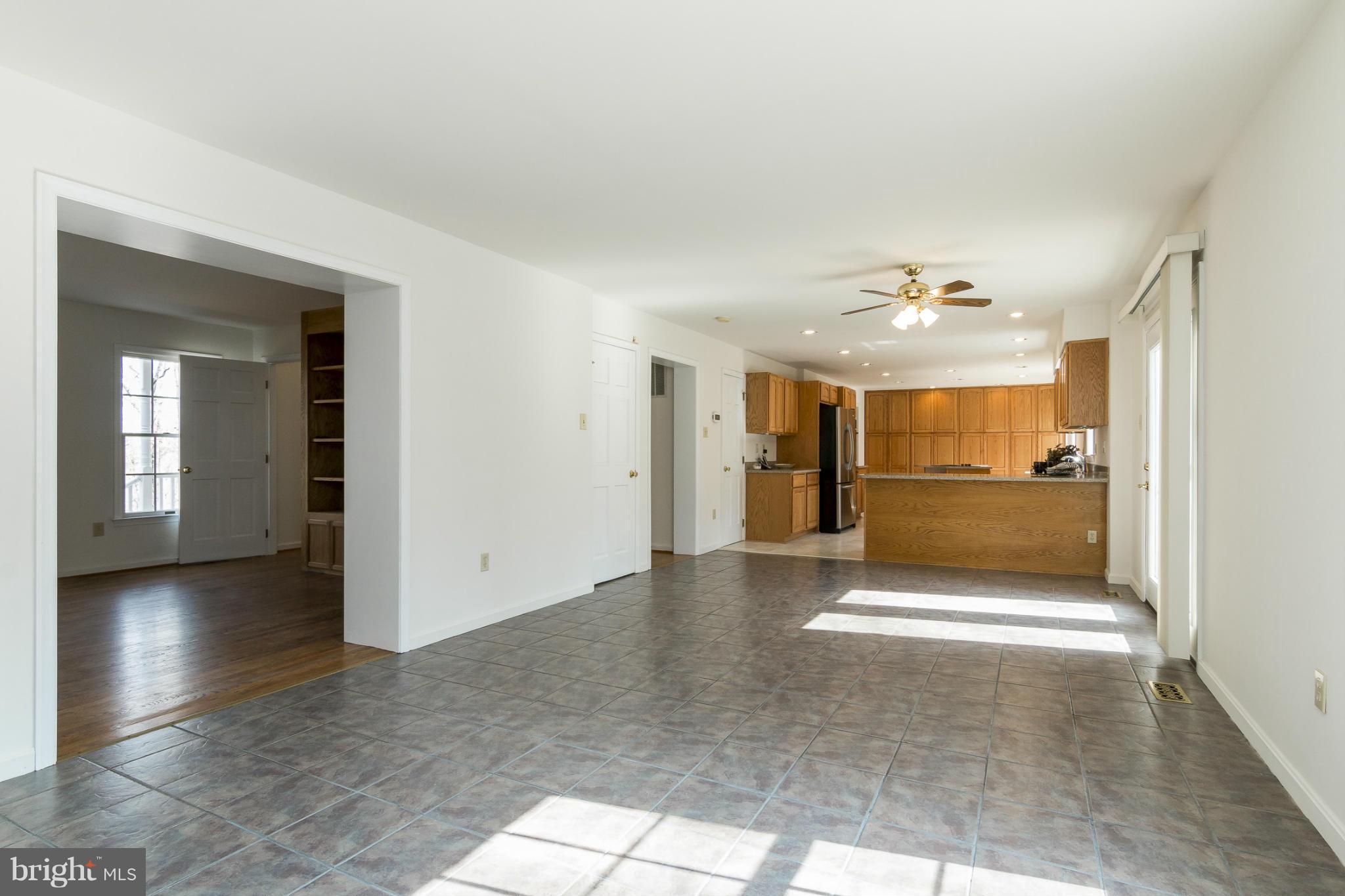 421 Twin Arch Road Mount Airy, MD 21771 - Photo 11 of 30 Family Room