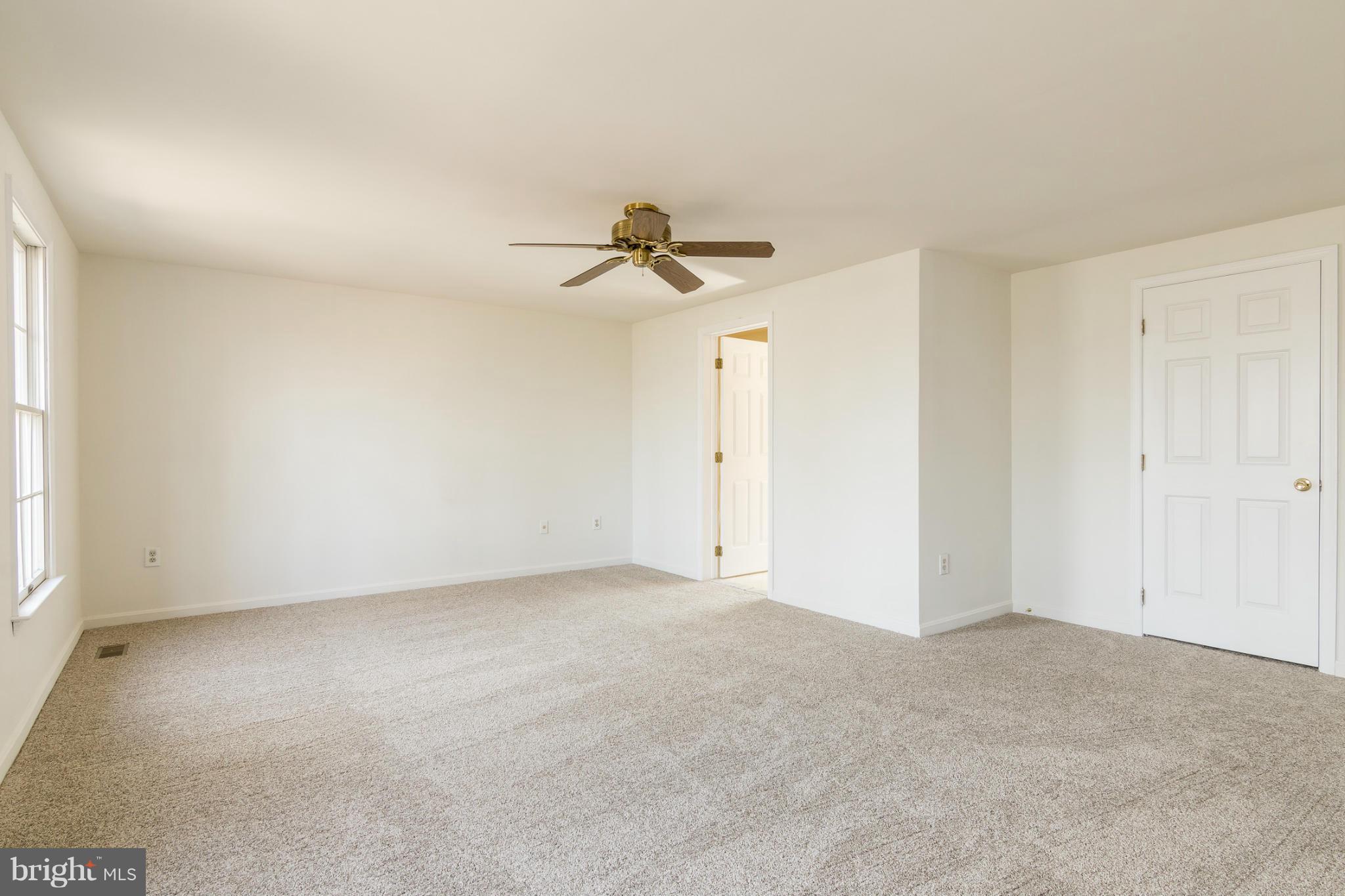421 Twin Arch Road Mount Airy, MD 21771 - Photo 19 of 30 Bedroom (Master)