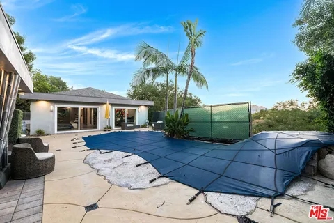 $2,499,000 | 3430 Wrightwood Drive, Studio City, CA 91604