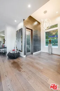 $2,499,000 | 3430 Wrightwood Drive, Studio City, CA 91604