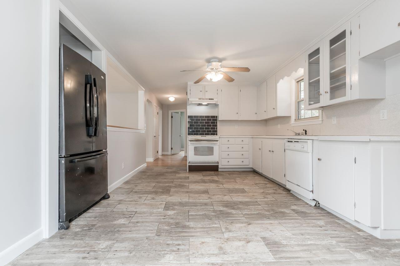 25 Pine View Road Westbrook, ME 04092 - Photo 11 of 45 20220616KH-71016