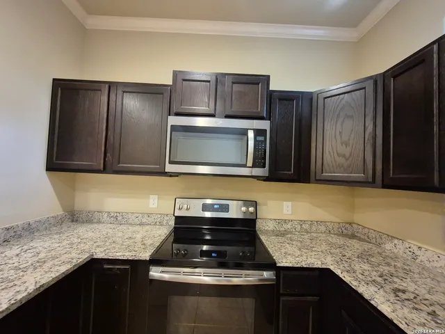 $1,375 | 6522 Marcel Way, Unit 102, San Antonio, TX 78233