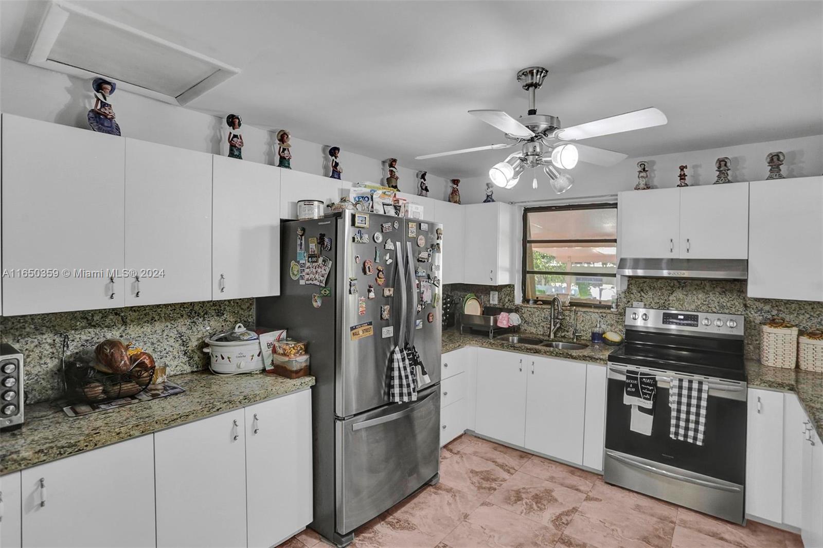 2787 Southwest 32nd Court, Unit A Miami, FL 33133 - Photo 16 of 39