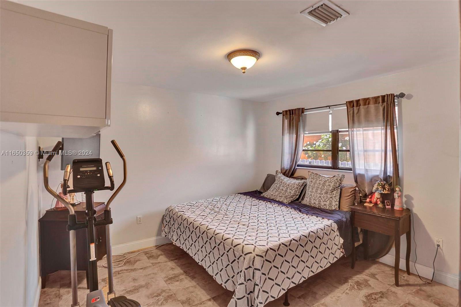 2787 Southwest 32nd Court, Unit A Miami, FL 33133 - Photo 23 of 39