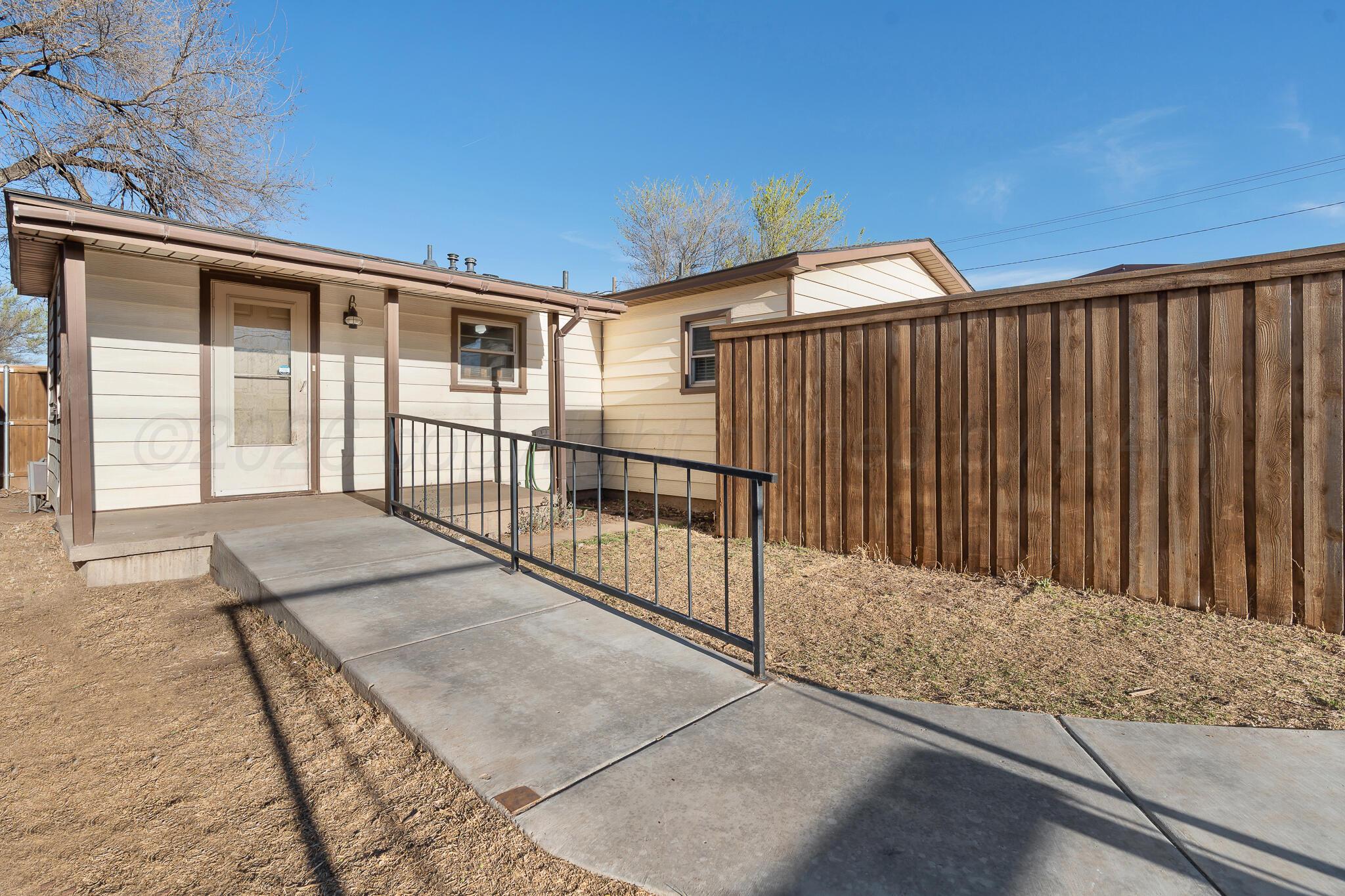 710 North Roberts Street Amarillo, TX 79107 - Photo 17 of 20 710 Roberts (19 of 27)