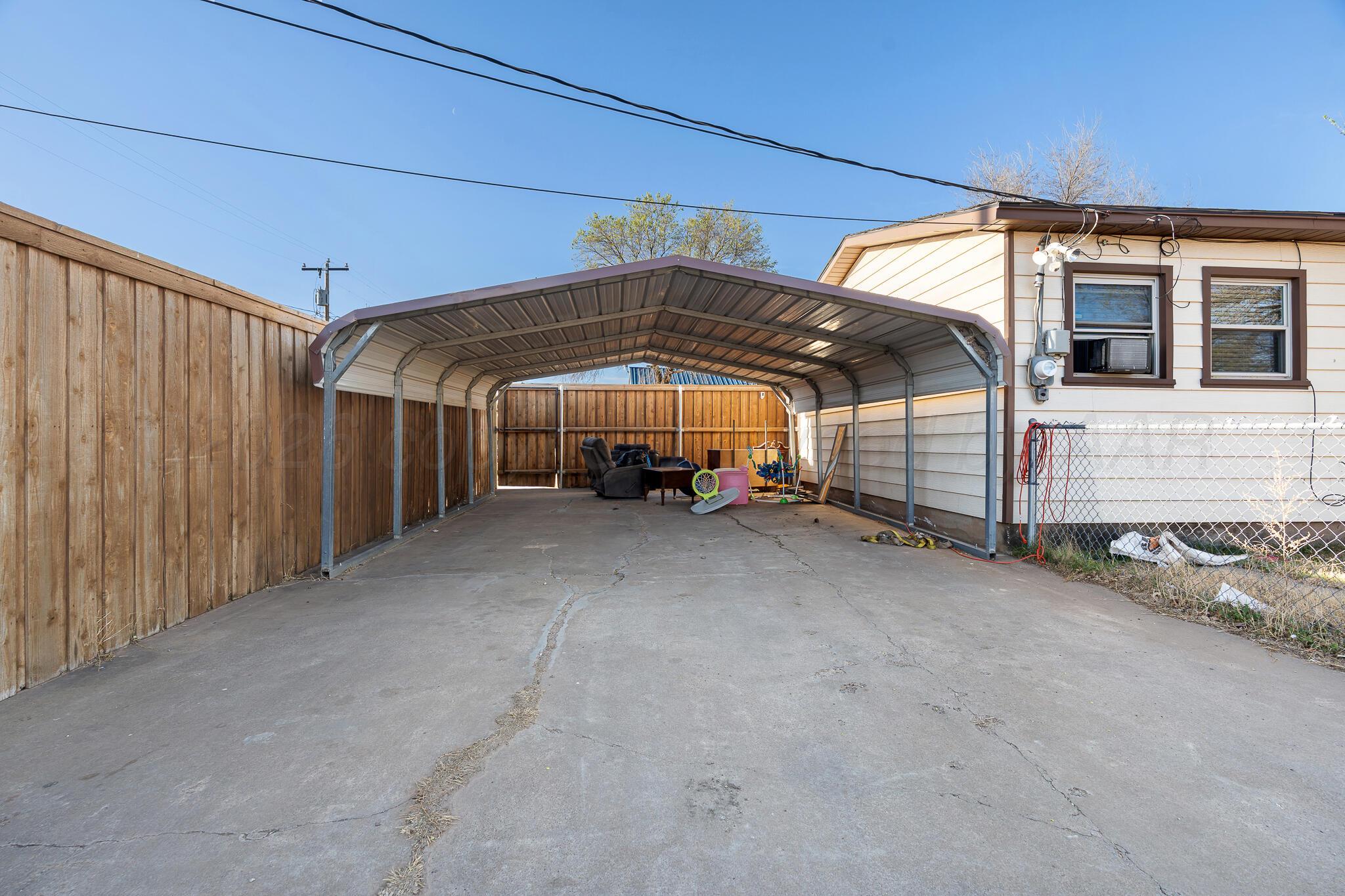 710 North Roberts Street Amarillo, TX 79107 - Photo 20 of 20 710 Roberts (23 of 27)