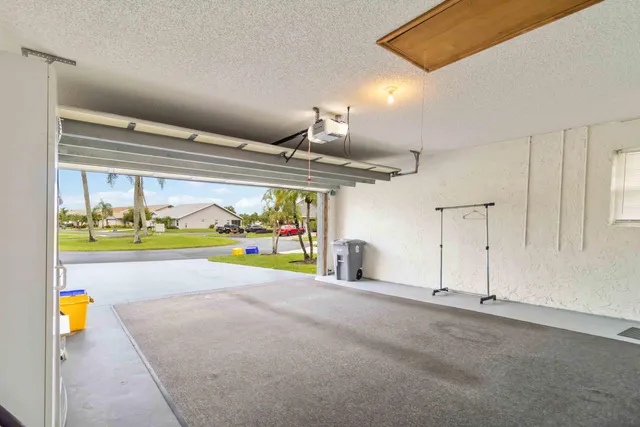 a view of a livingroom with furniture