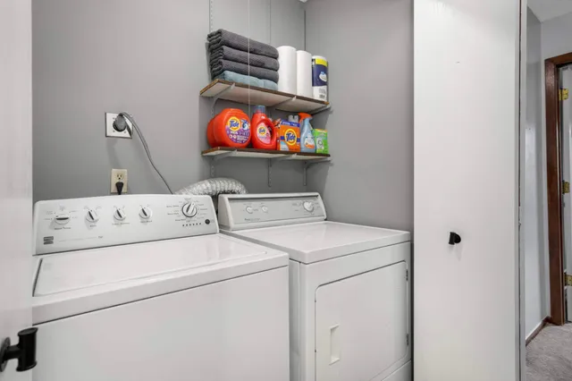 $154,000 | 2536 Brookdale Lane, Brooklyn Park, MN 55444