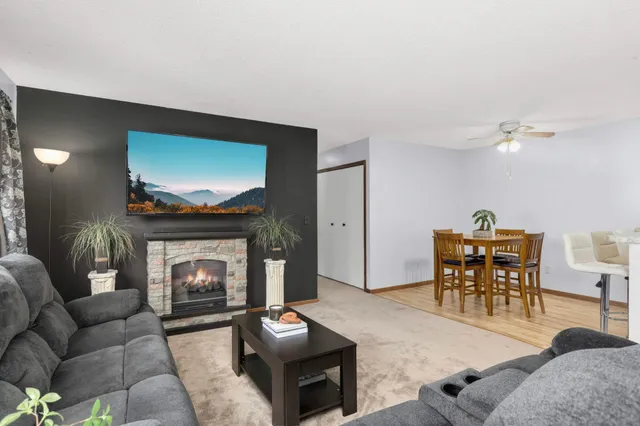 $154,000 | 2536 Brookdale Lane, Brooklyn Park, MN 55444