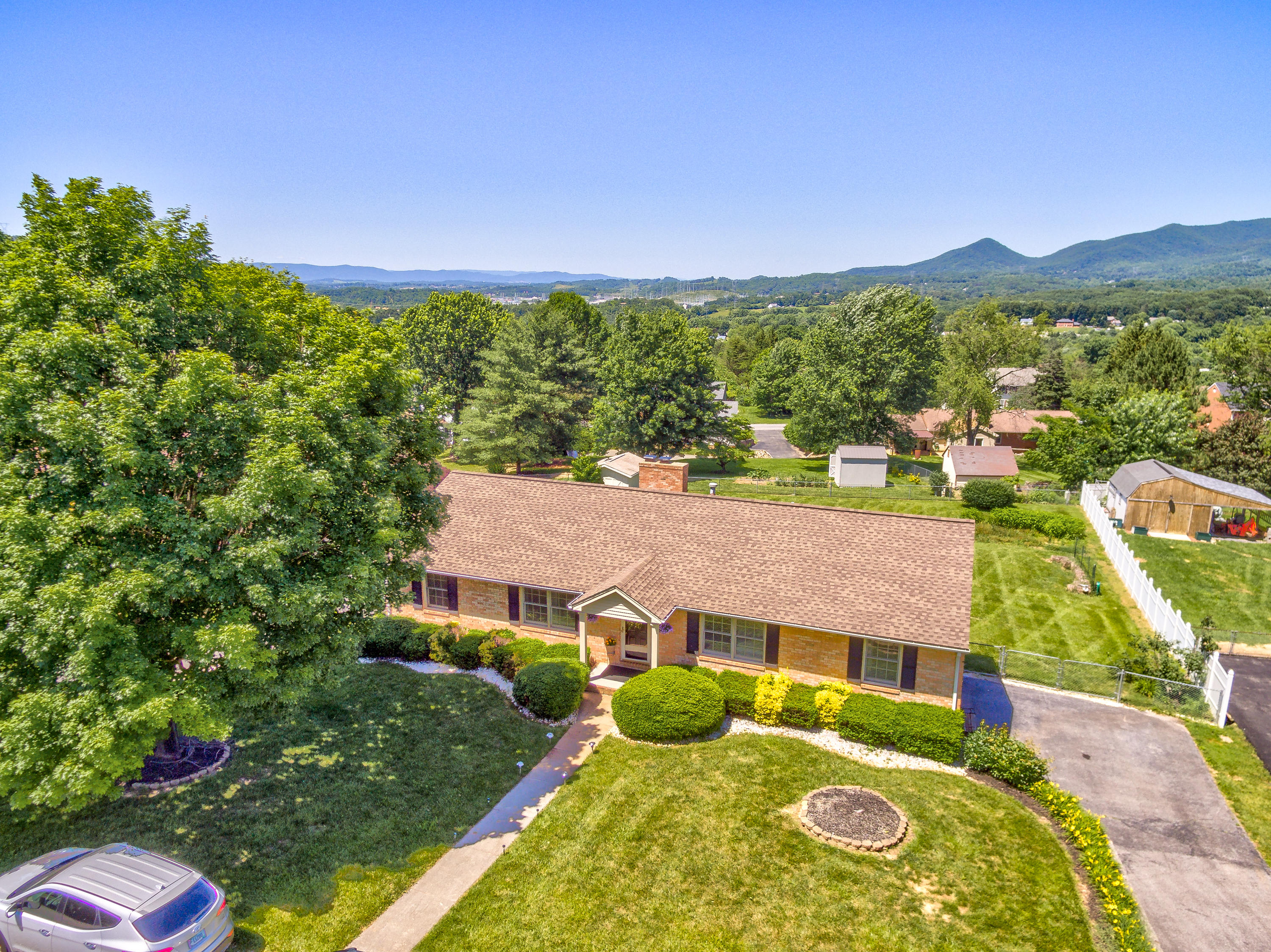 473 Stayman Road Roanoke, VA 24019 - Photo 4 of 36 IMG_6_5