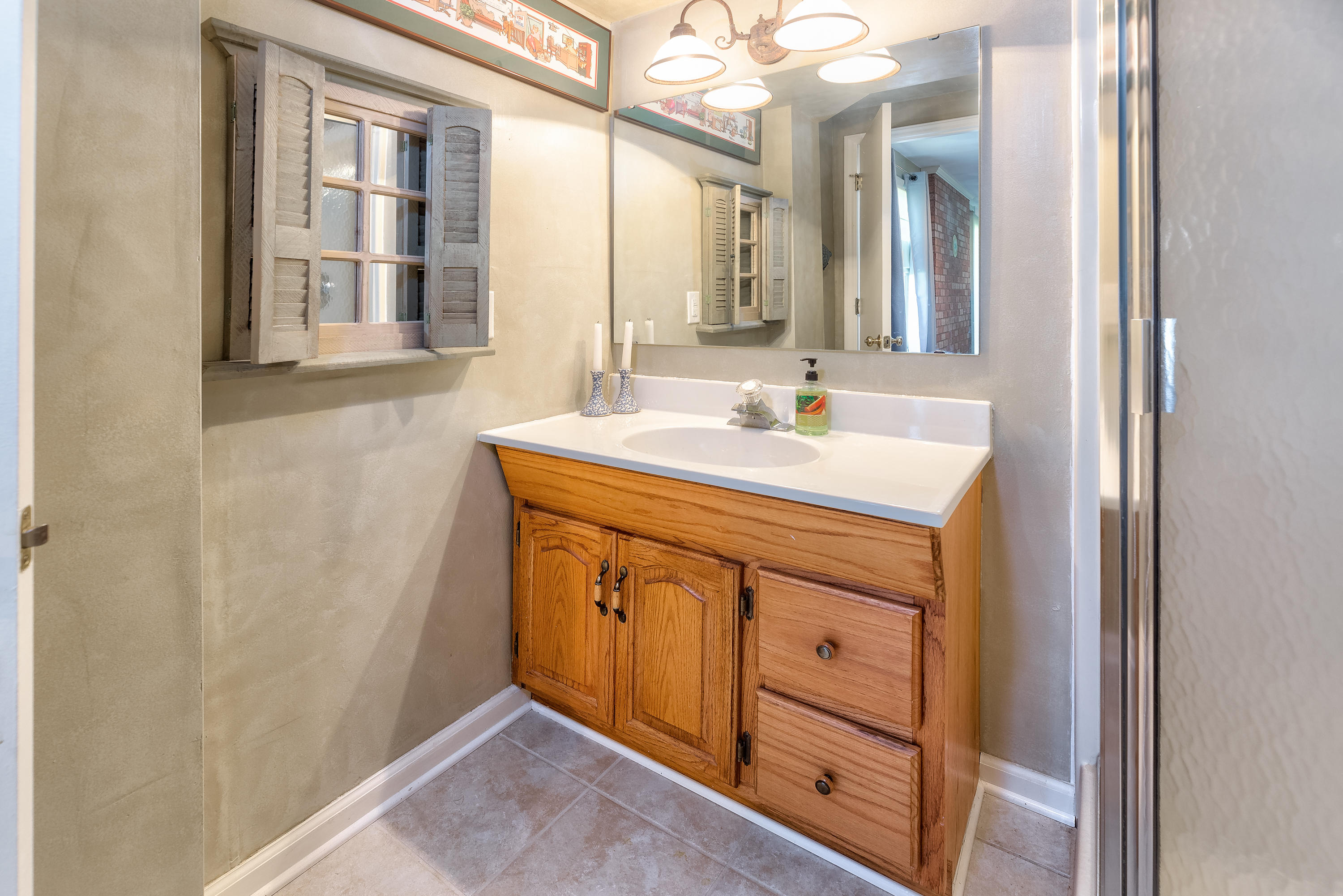 473 Stayman Road Roanoke, VA 24019 - Photo 33 of 36 basement bath