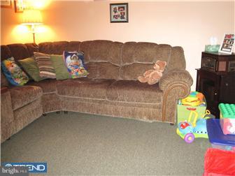 60 Probasco Road East Windsor, NJ 08520 - Photo 2 of 8 Living Room