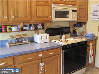 60 Probasco Road East Windsor, NJ 08520 - Photo 4 of 8 Kitchen