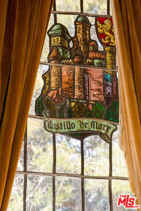 17520 Revello Drive Pacific Palisades, CA 90272 - Photo 11 of 51