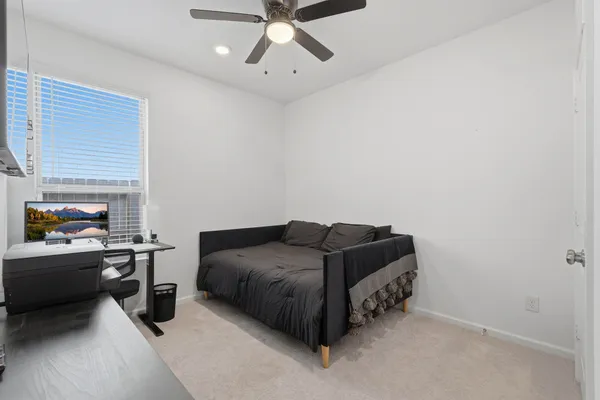 $2,400 | 4910 Shore Arbor Lane, Katy, TX 77493