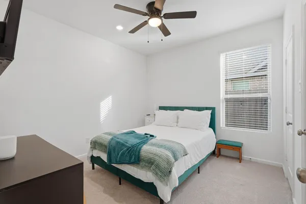 $2,400 | 4910 Shore Arbor Lane, Katy, TX 77493